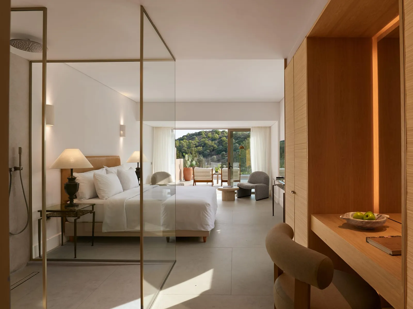 Deluxe Family Room Side Sea View