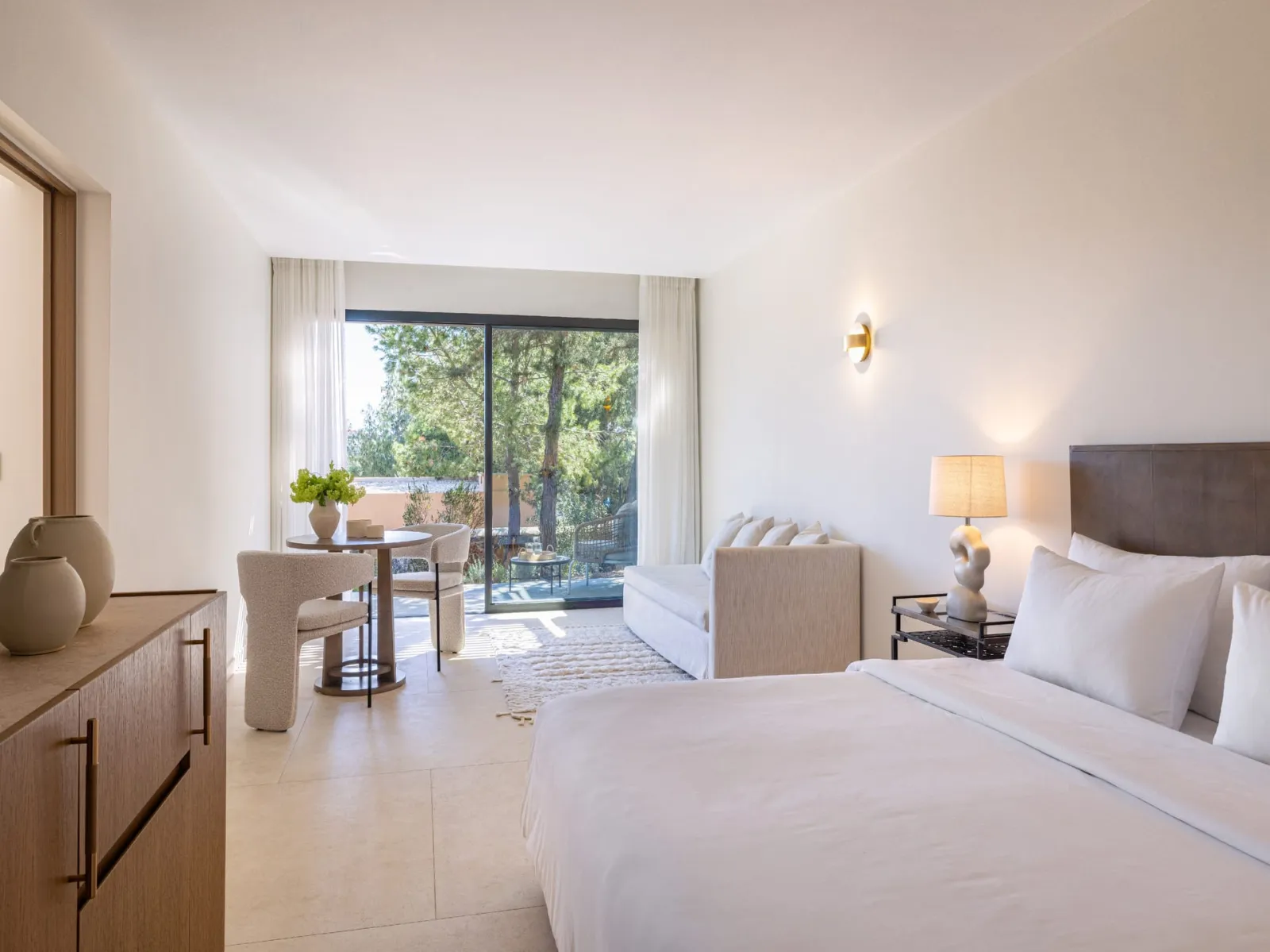 Swim-Up Junior Suite