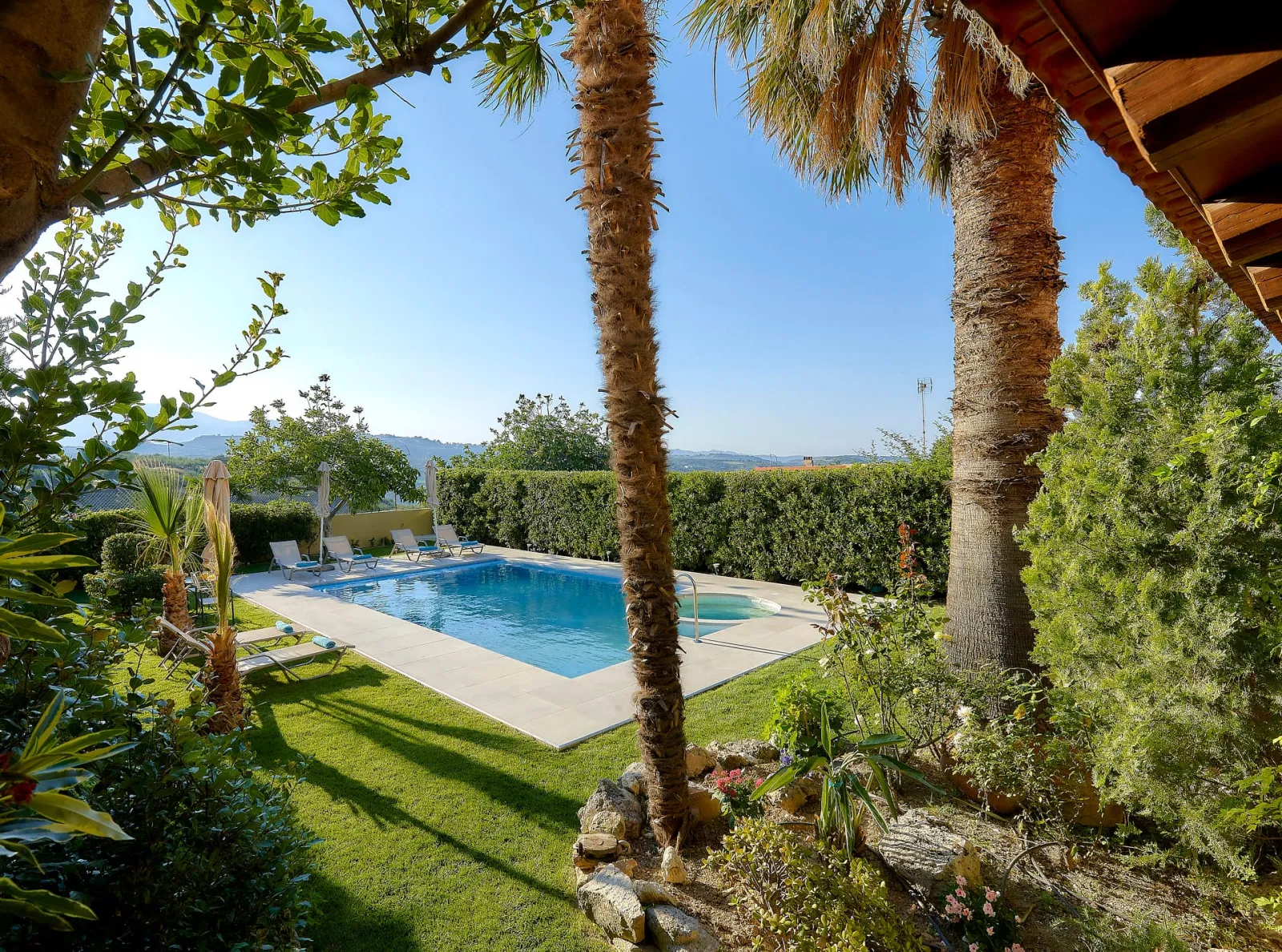 Castello Villa Daphnes