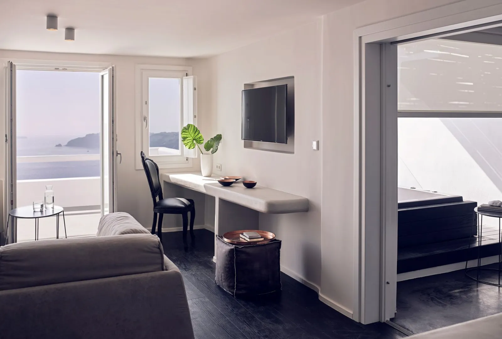 Maisonette with Hot Tub &amp; Caldera Sunset View
