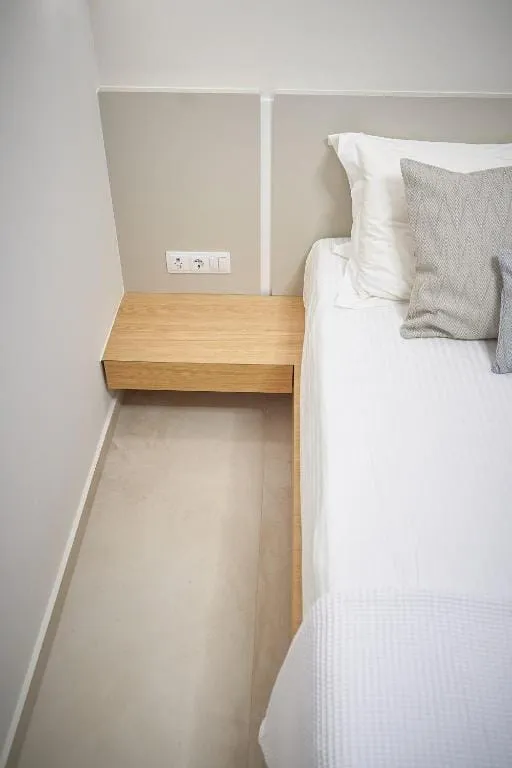 Executive Suite with Side Sea View – (32m2)