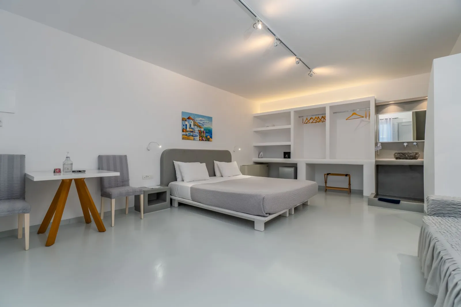 Standard Suite