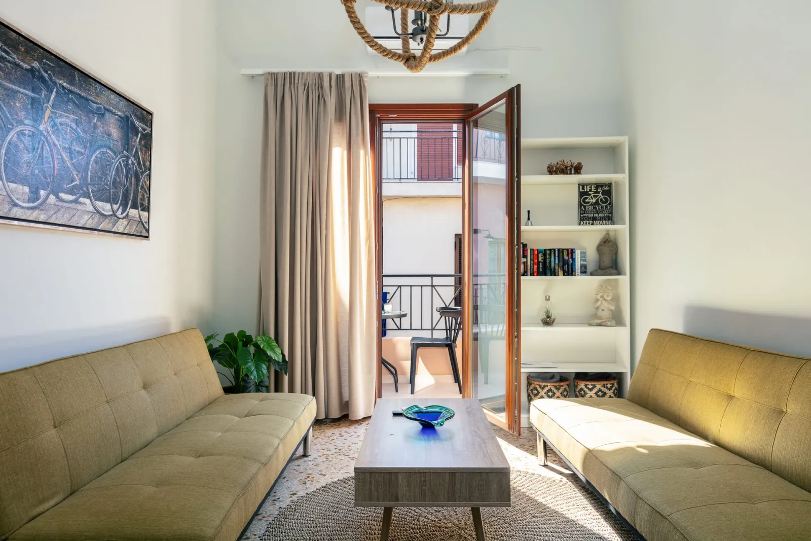 Two Bedroom Apartment with Old Town View