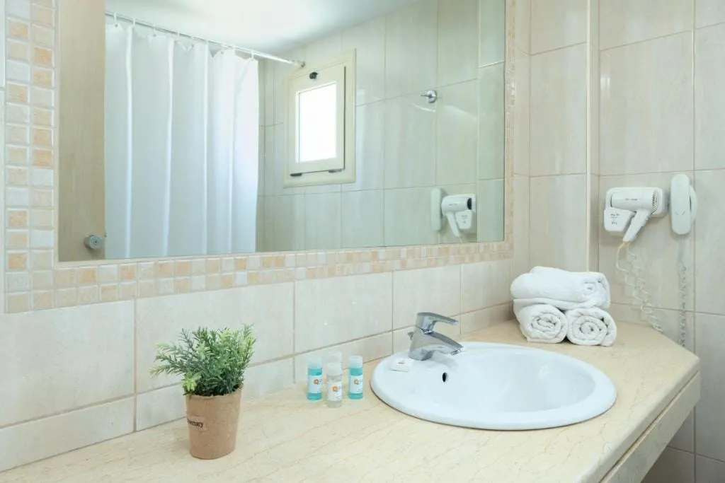 Single Room with Garden View