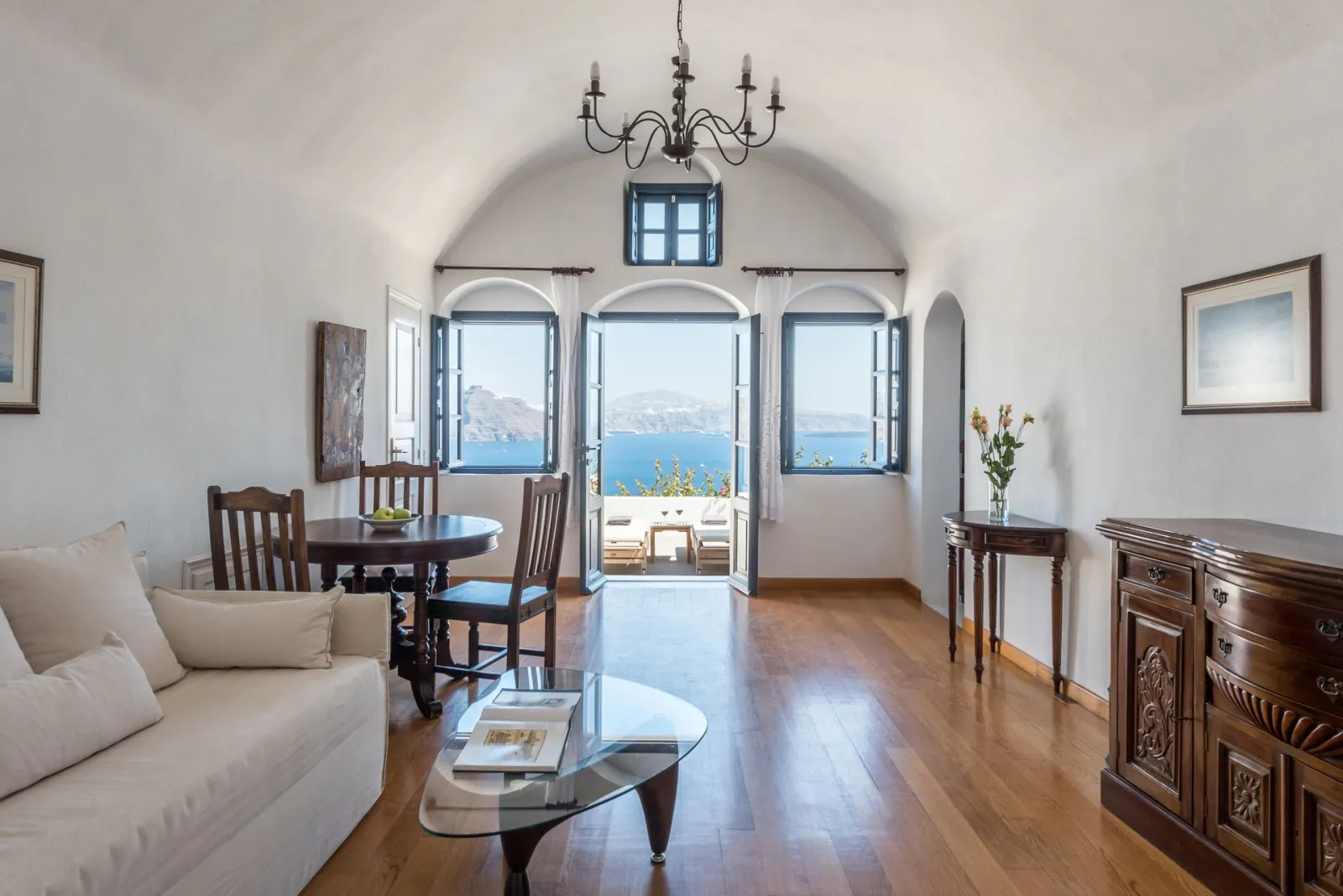 Captain's Suite with Whirlpool | Caldera View