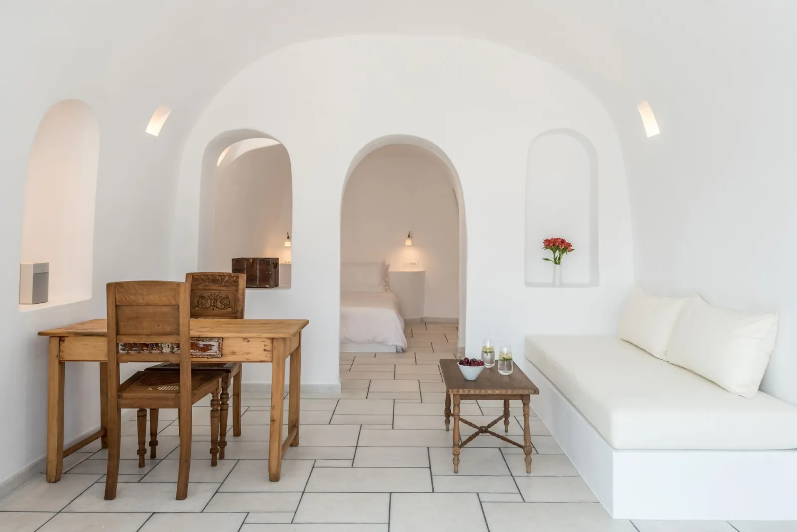 Swallows'Nest Suite with Plunge Pool | Caldera View