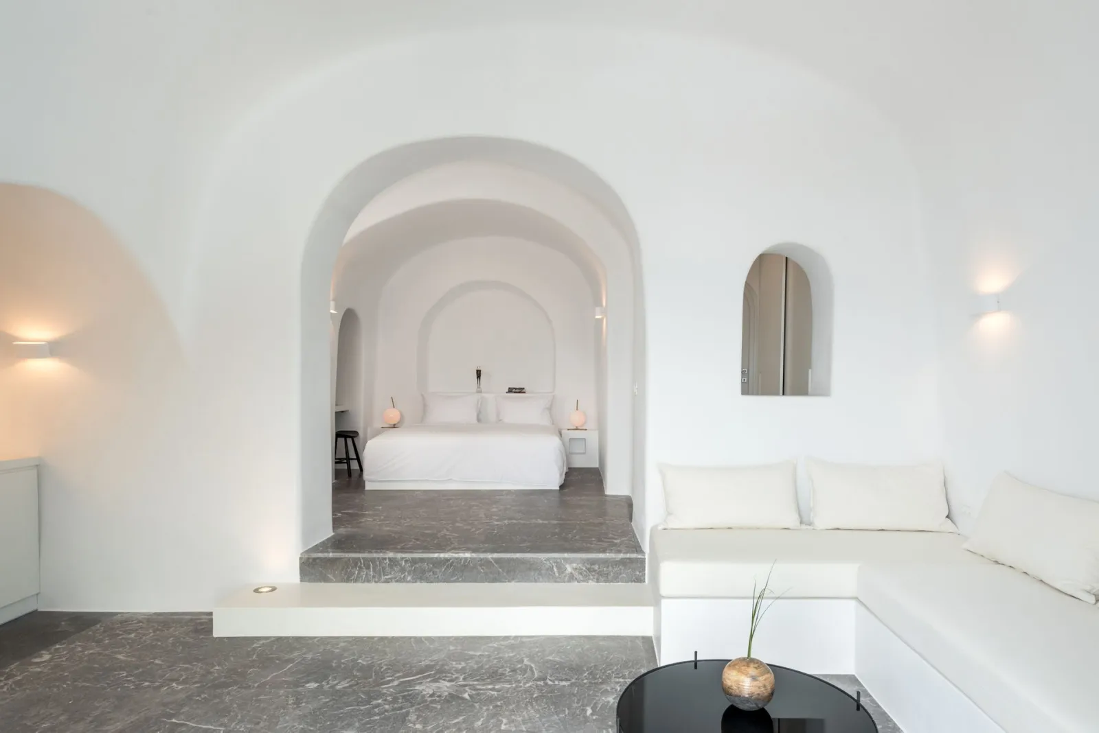 Olive Tree Suite with Plunge Pool | Caldera View