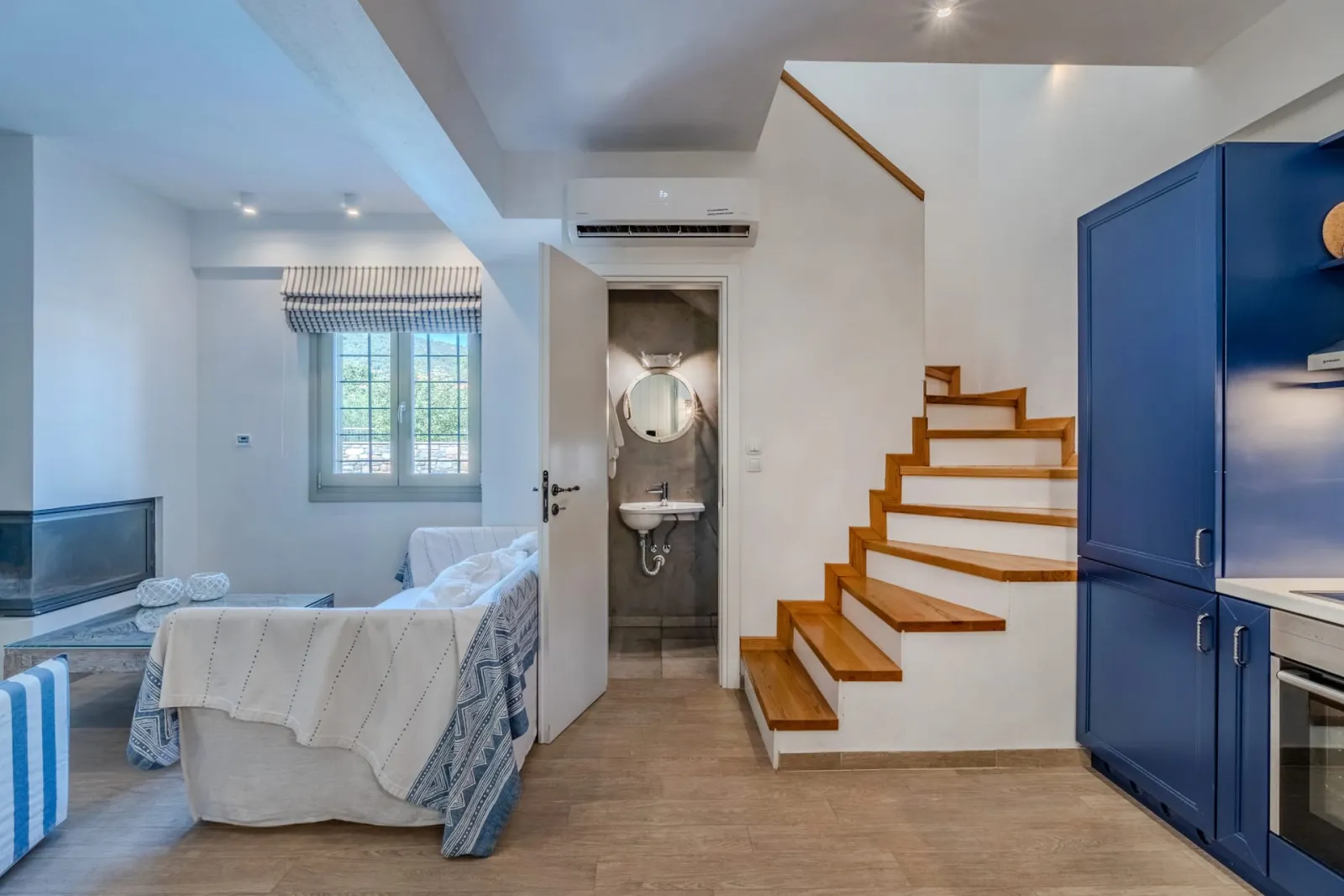 Blue Villa