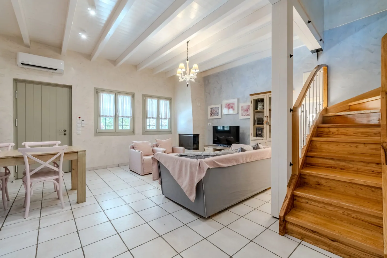Pink Villa
