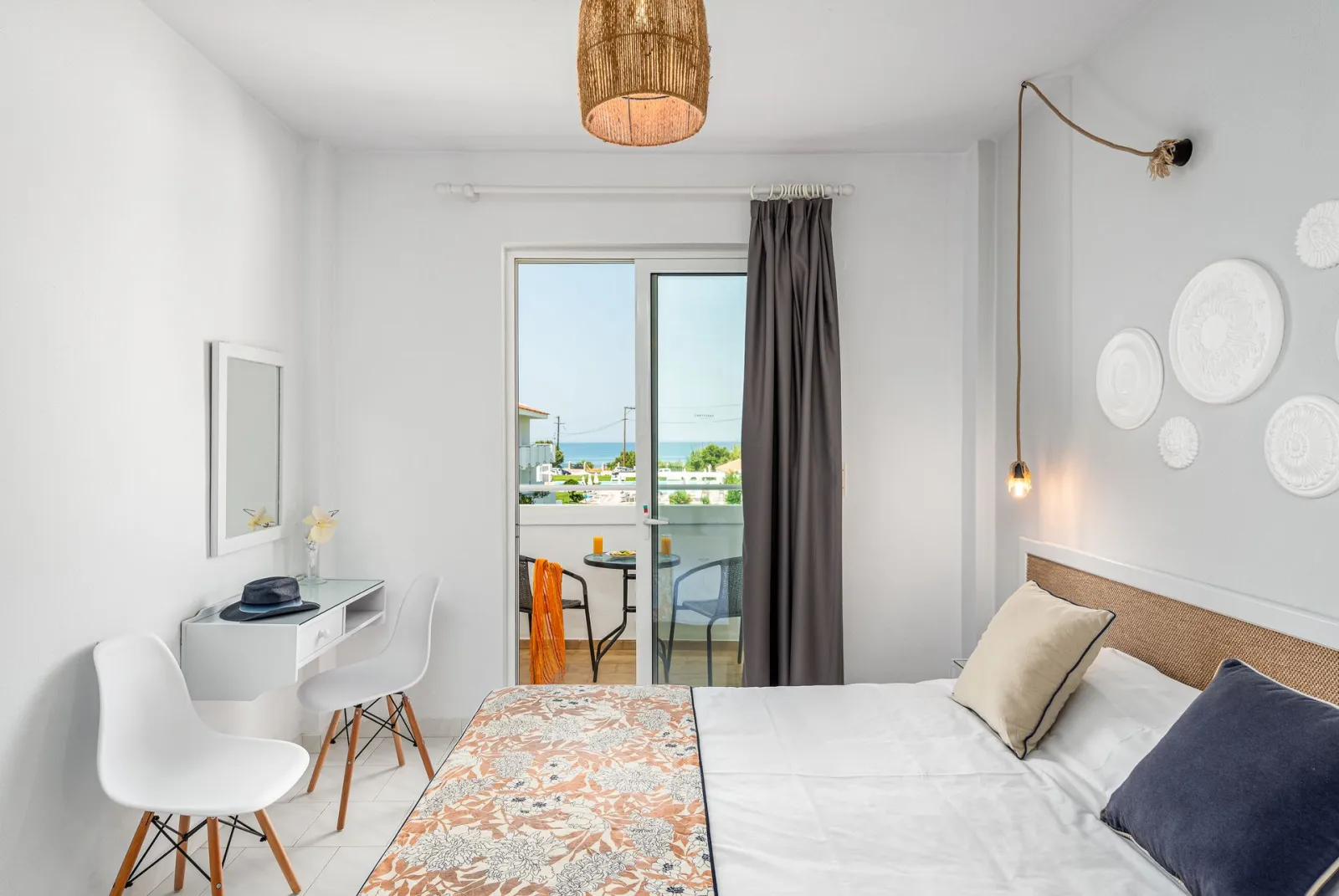 Elegant Double Room Sea View