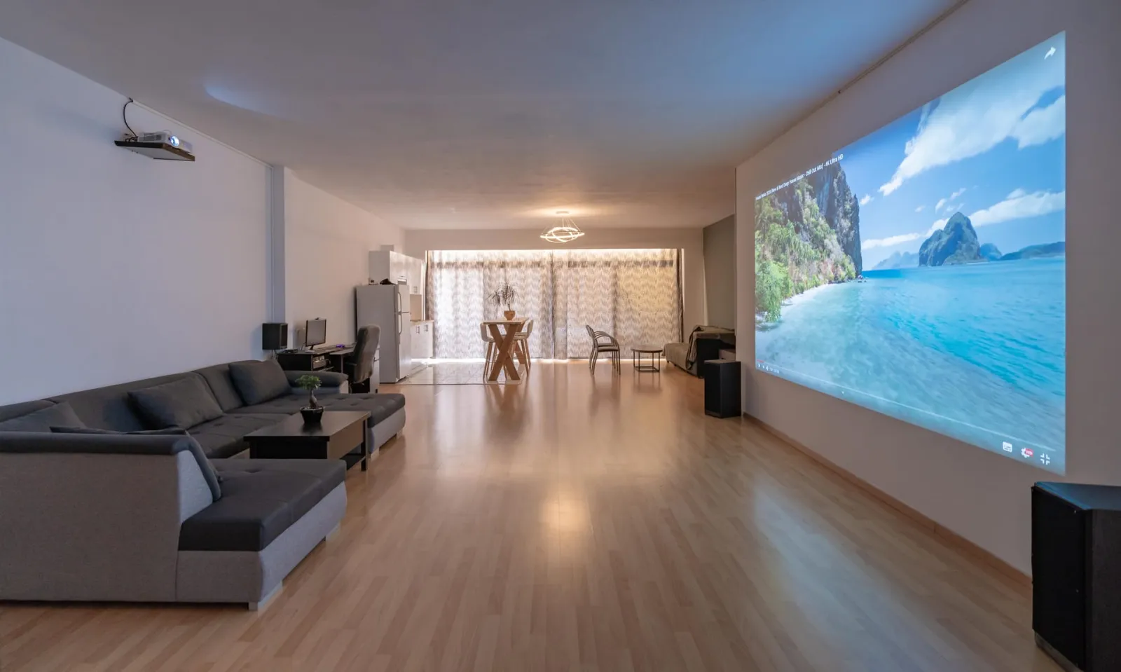 Zeus Studio 1