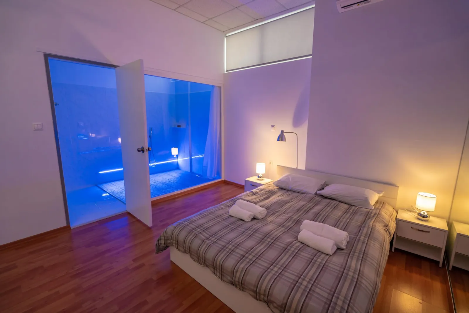 Zeus Studio 2