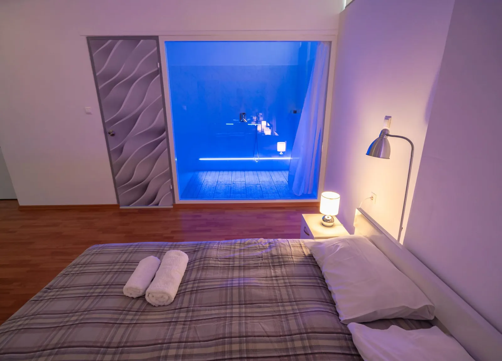 Zeus Studio 2