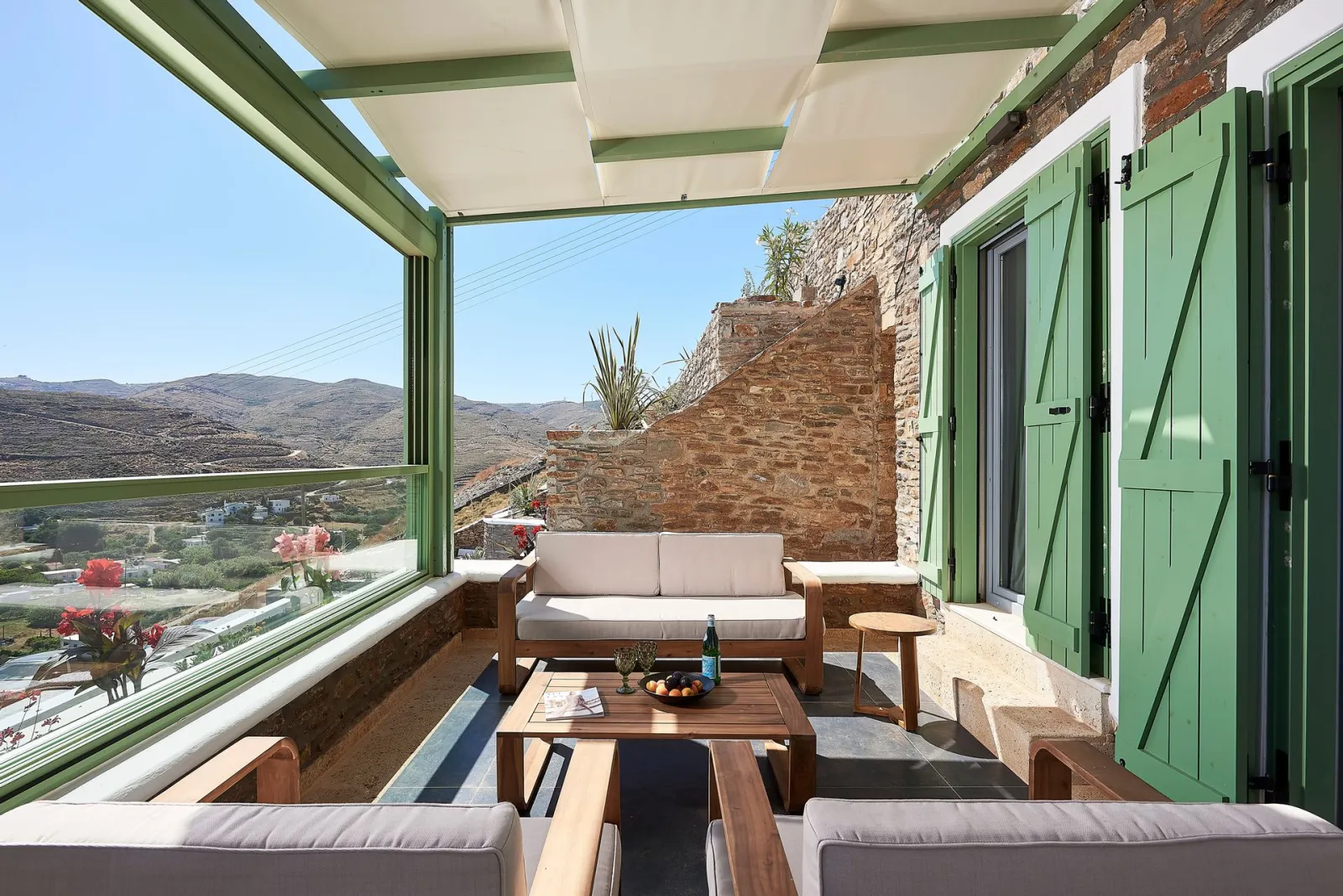 Deluxe Suite with Sea View