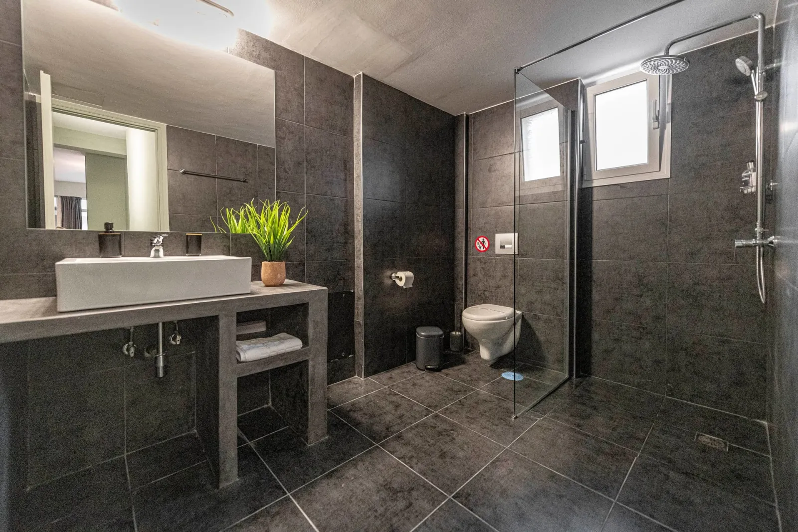 Boutique Apartment C