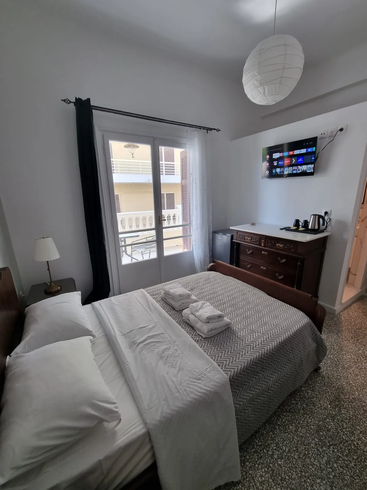 Hall Room 2
