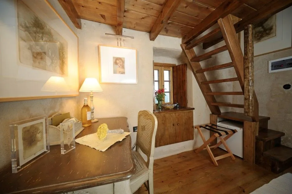 Timeless with Private Veranda