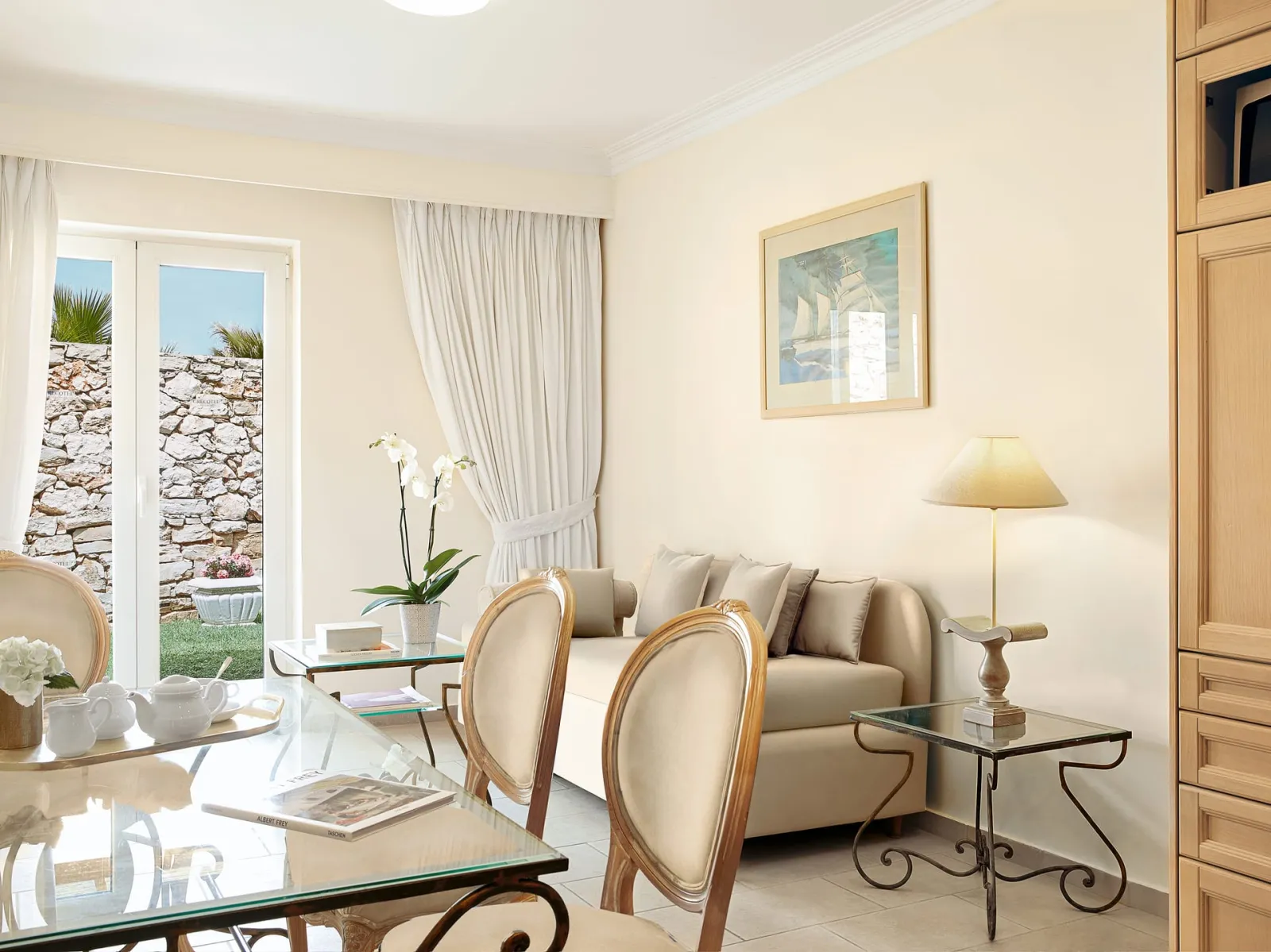 Casa Marina Family Suite Pool \ Garden View