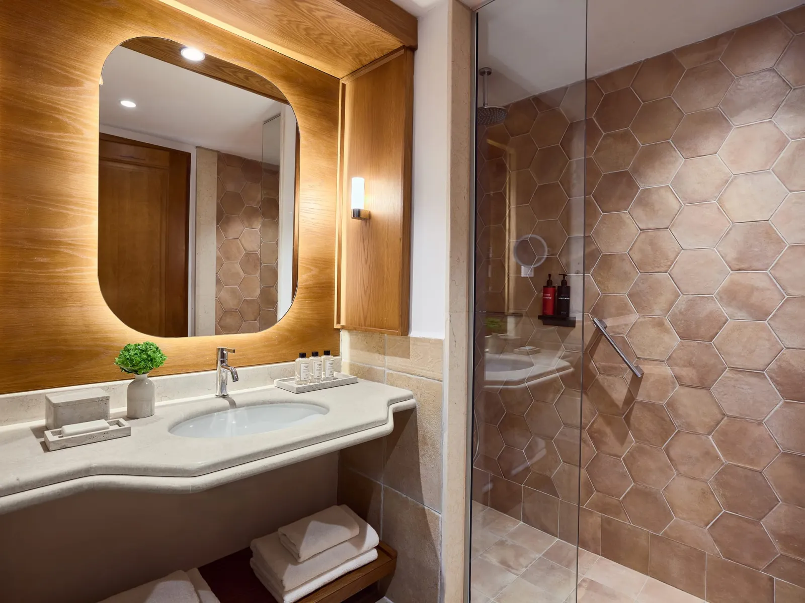 Mini Pool Family Suite Sea View