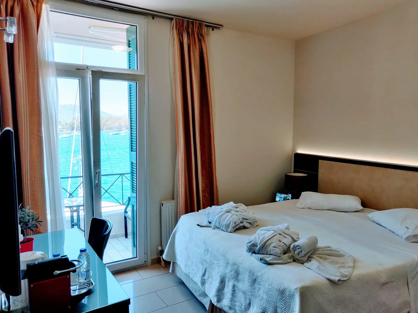 Standard Double or Twin Room with Sea View
