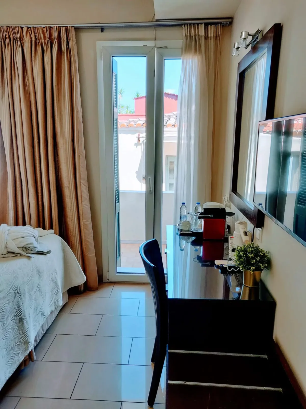 Standard Double Room with Balcony
