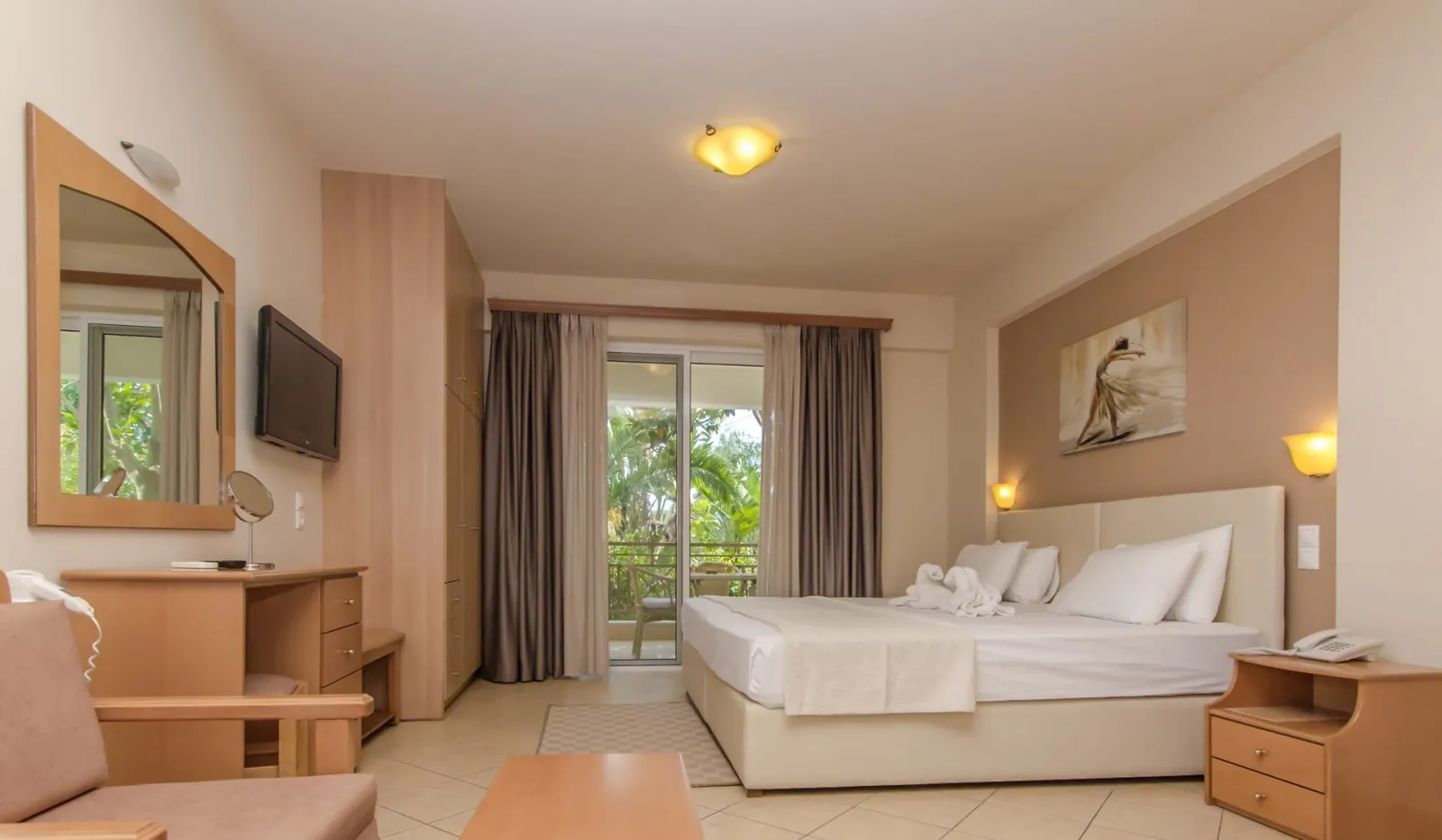 Superior Double Room with Garden View
