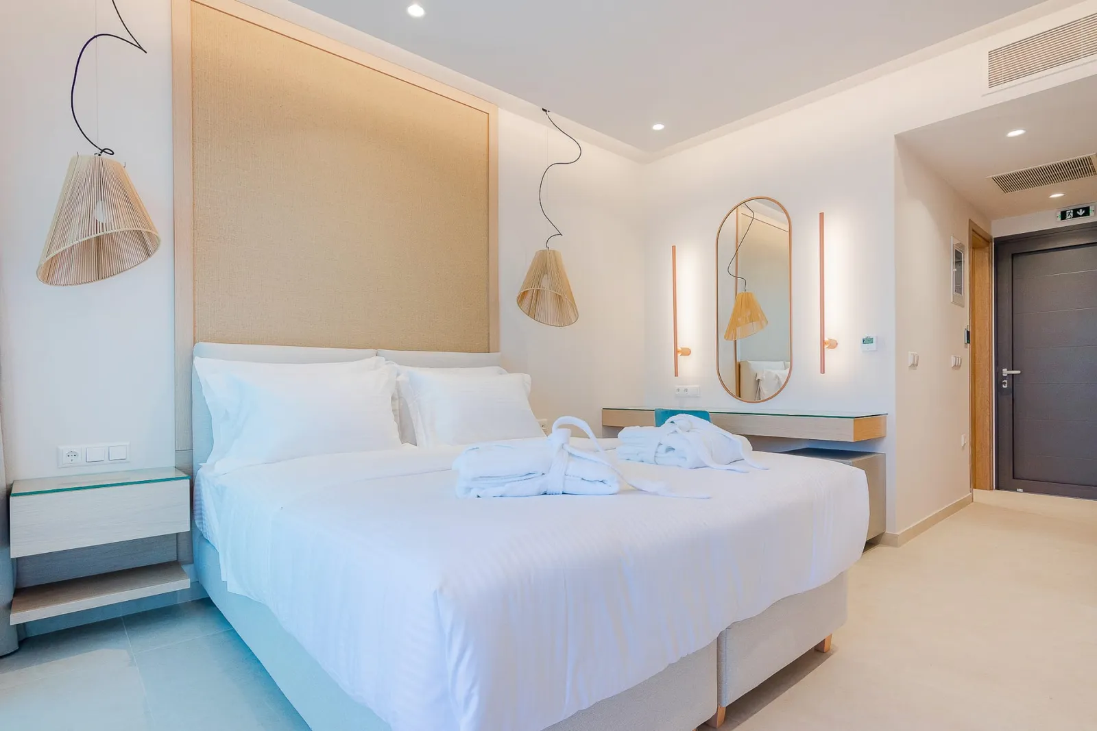 Deluxe Double with couryard View for Disabled Guests