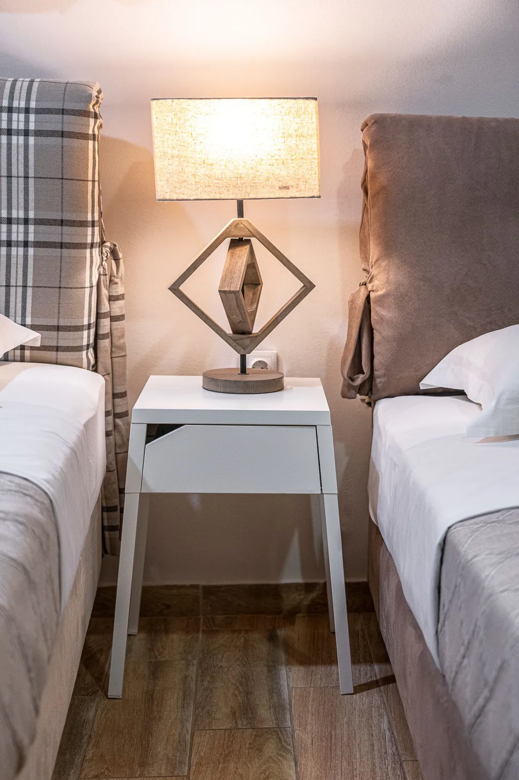 Deluxe Quadruple Room with Jetted Shower