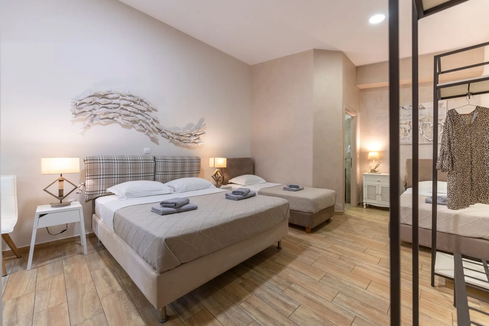Deluxe Quadruple Room with Jetted Shower