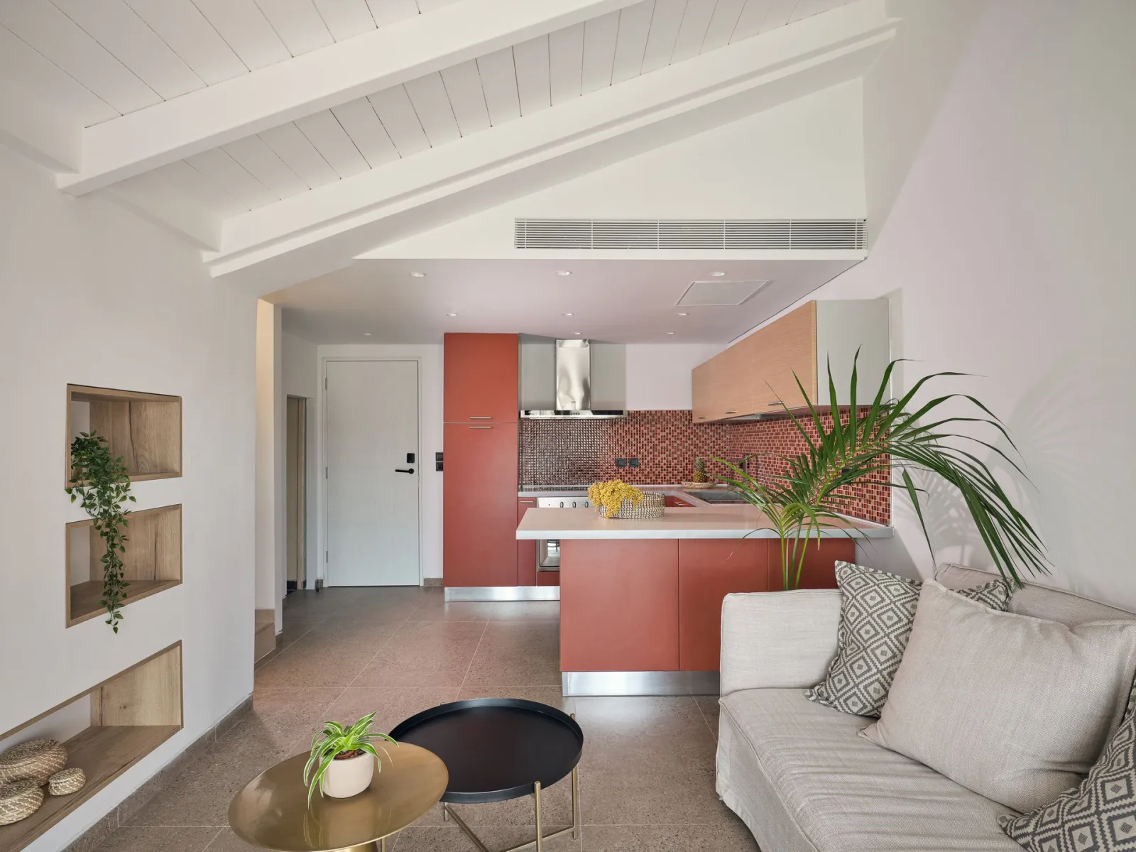 Loft Suite Pool View(Top Floor)