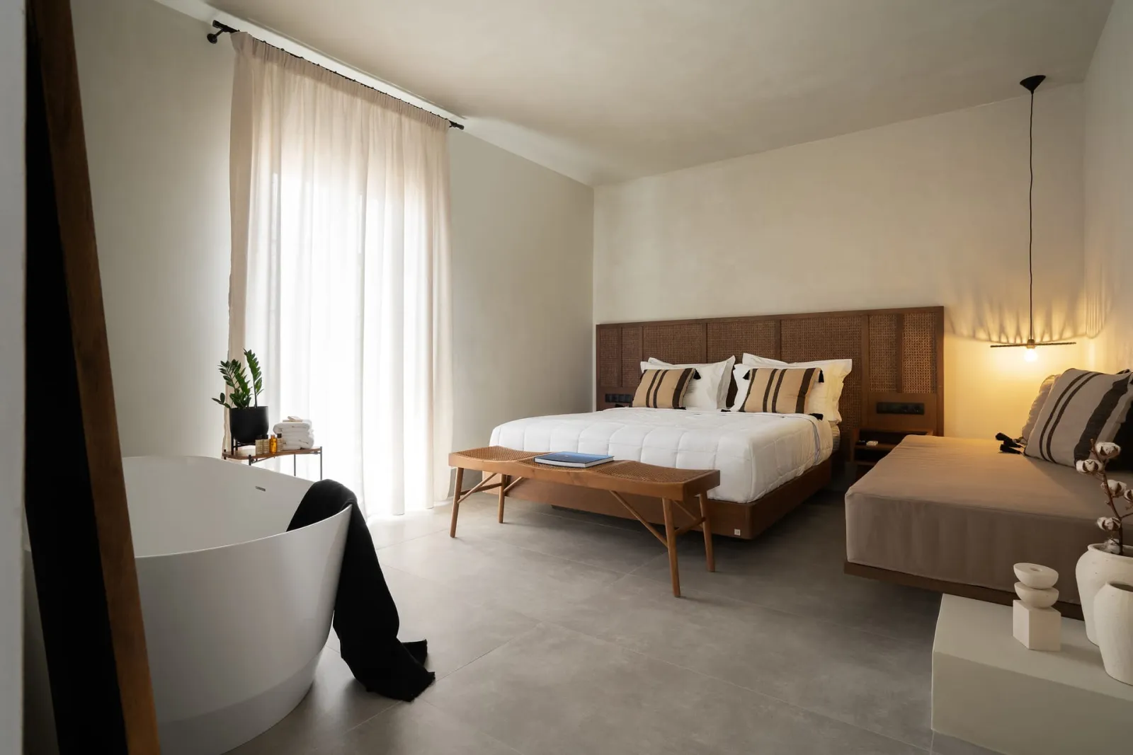Superior King Suite