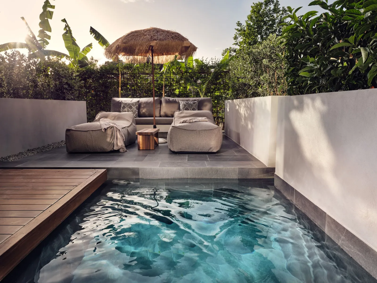 Private Pool Suite