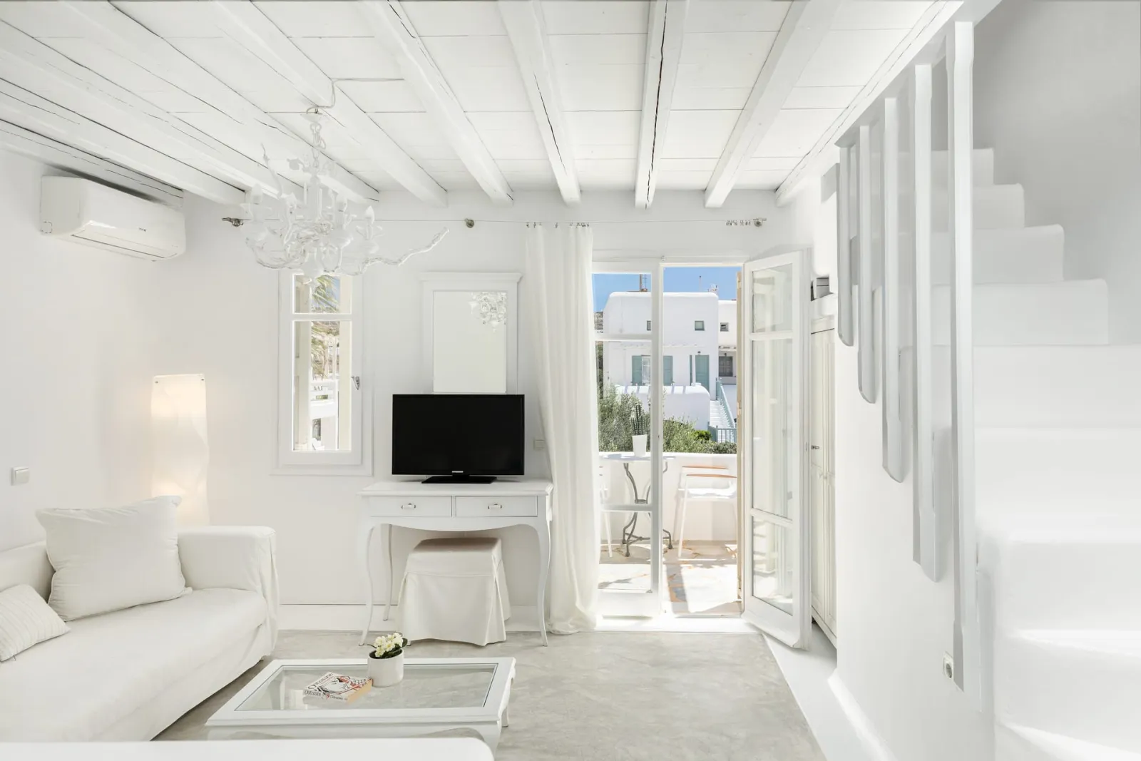 Deluxe Suite