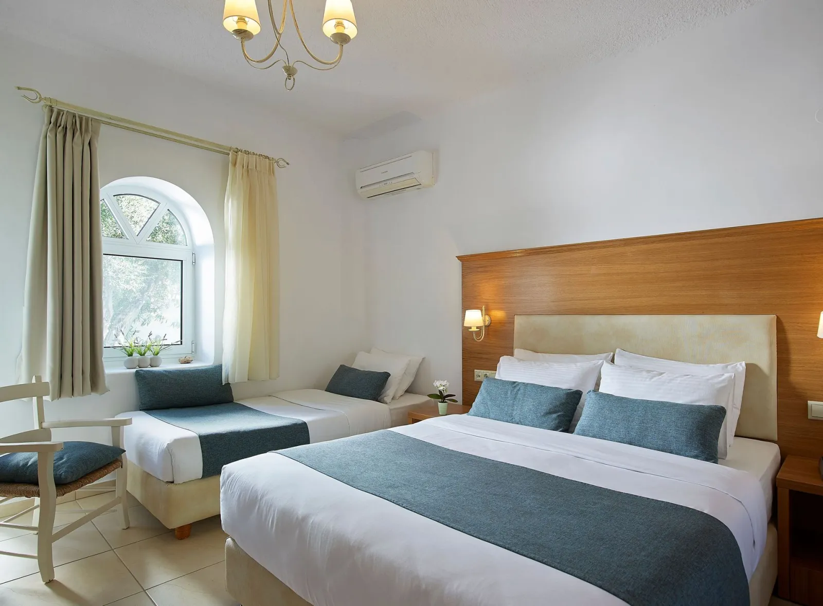 Triple Room with Garden View