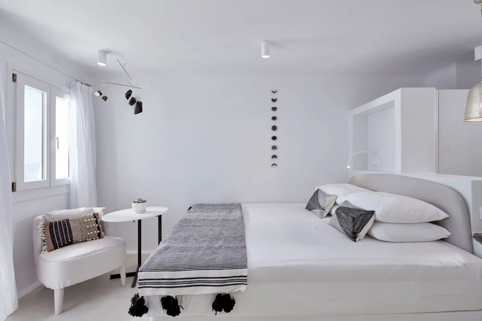 Caldera Room