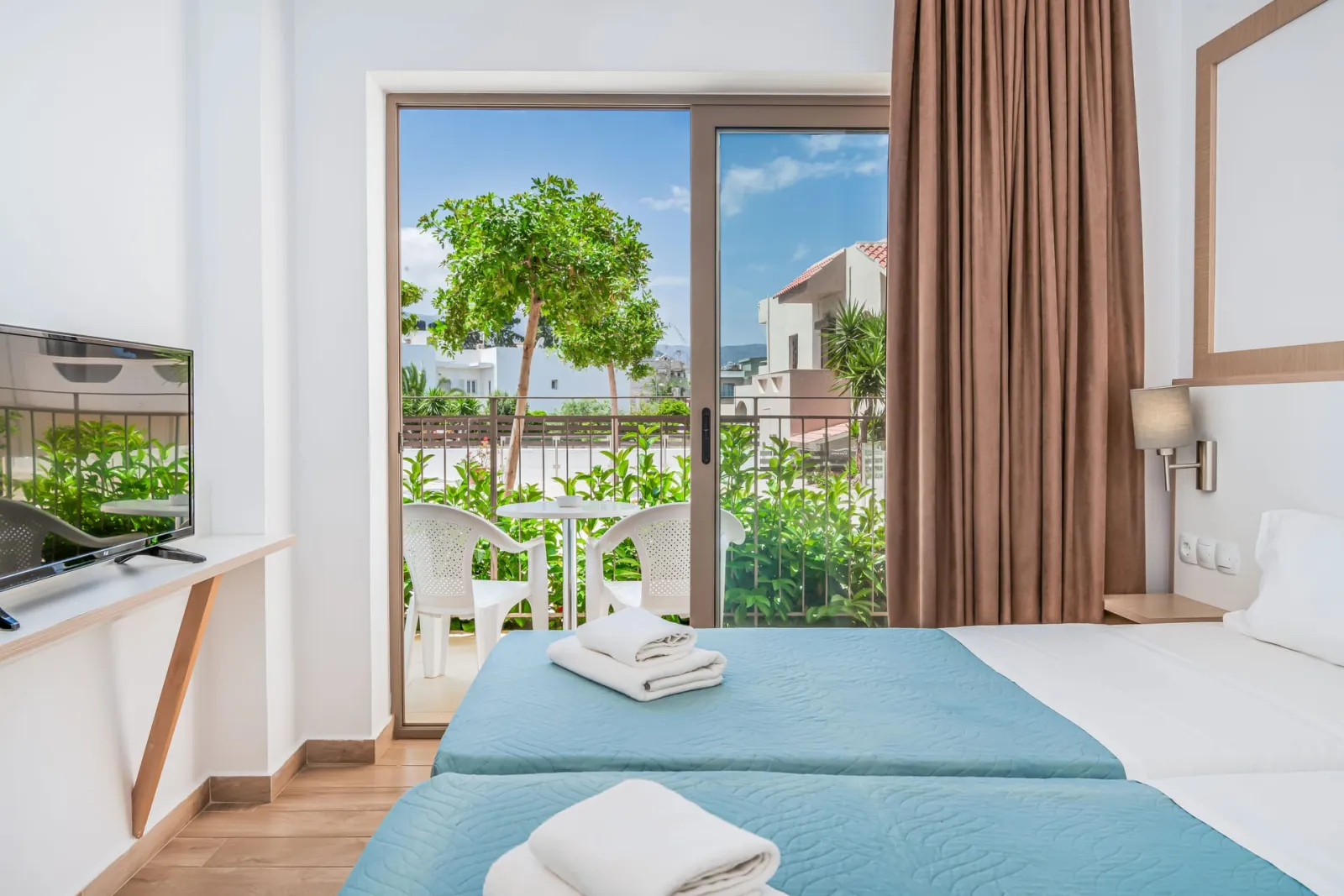 Superior Twin / Double Room | Garden or Pool View [18 m²]