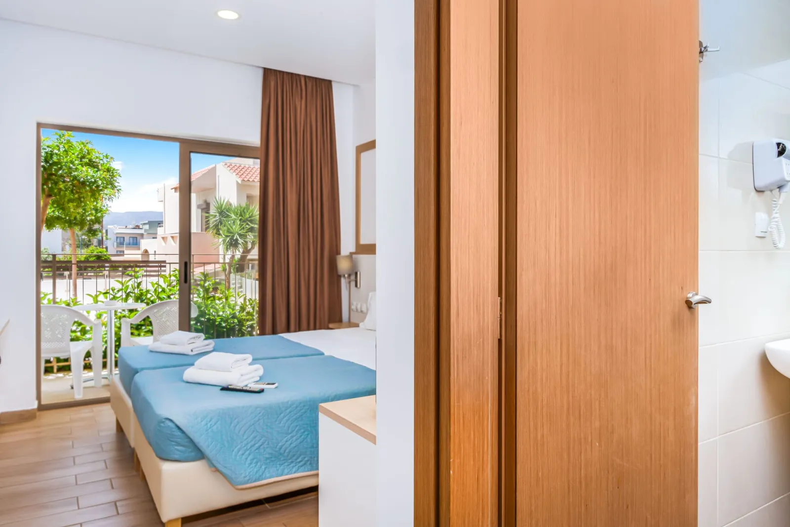 Superior Twin / Double Room | Garden or Pool View [18 m²]
