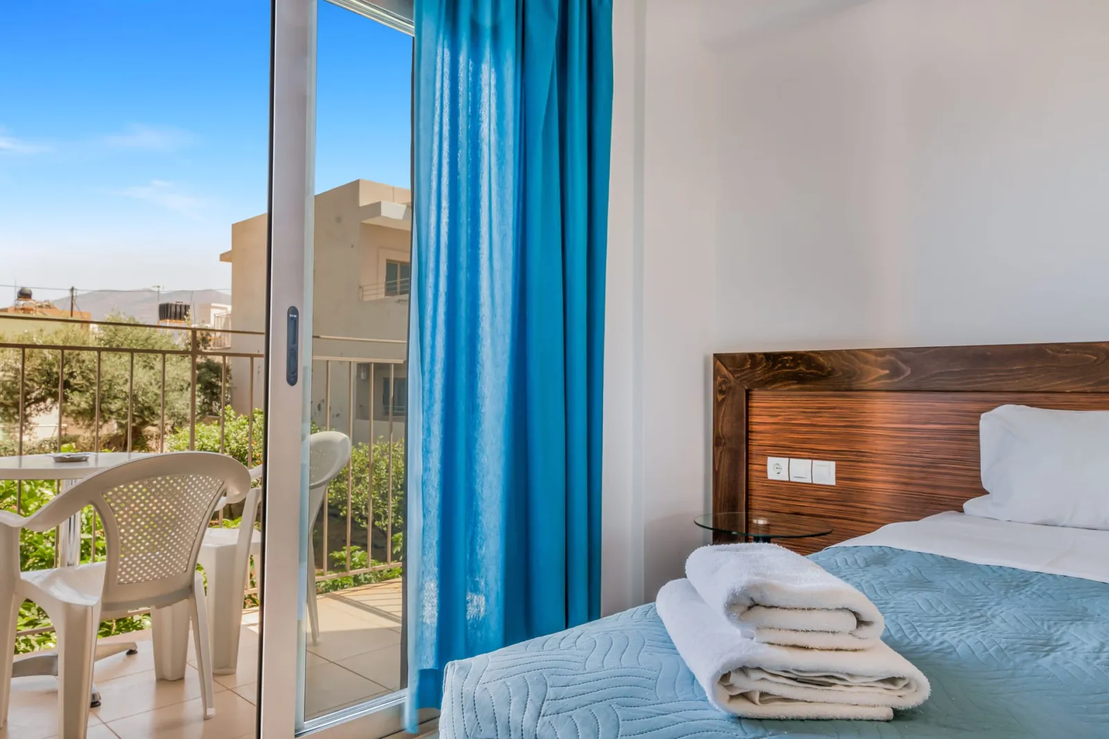 Standard Triple Room | Garden or Pool View [18 m²]