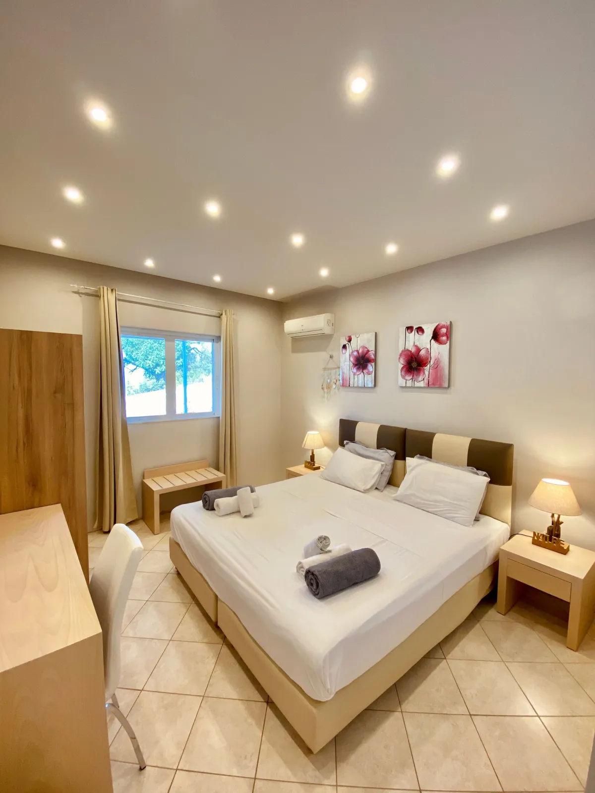 Luxury Villa with Private Pool and Unlimited Sea View