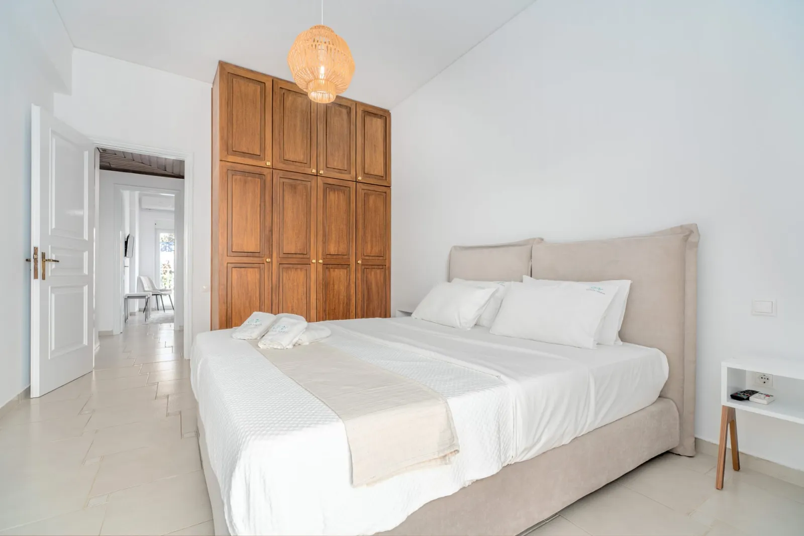 Pinta - Luxury Sea View Suite