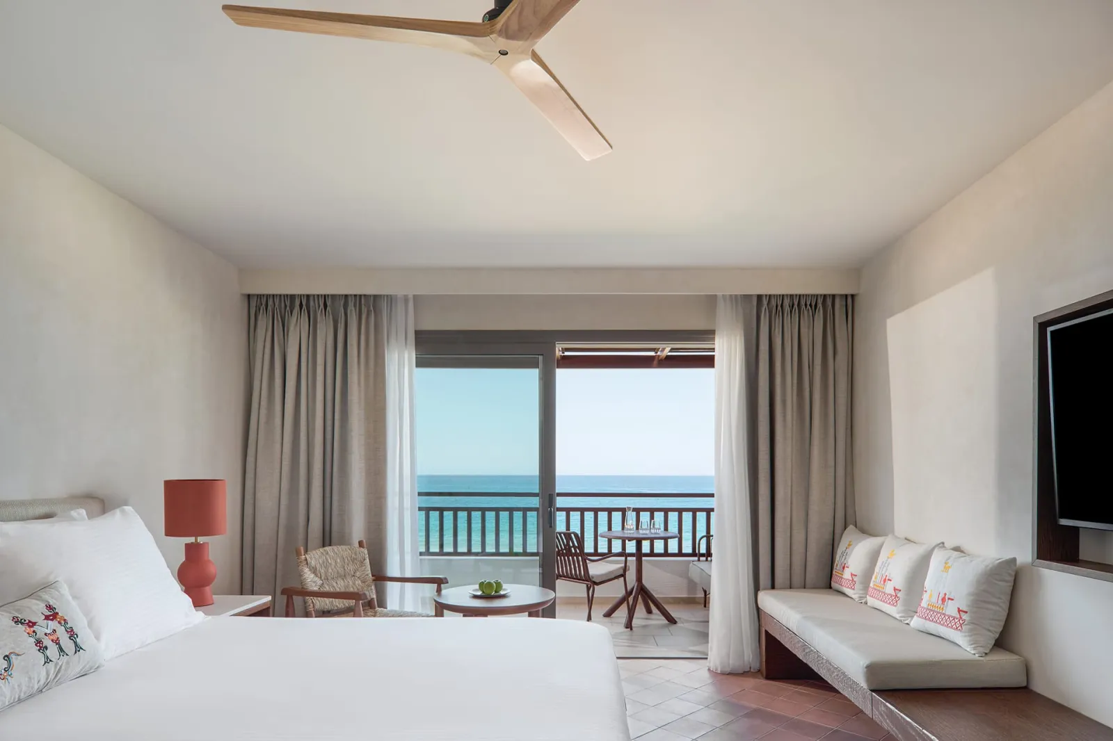 Exclusive Adult Sea-Front View Room (Aged 16+| Renovated)