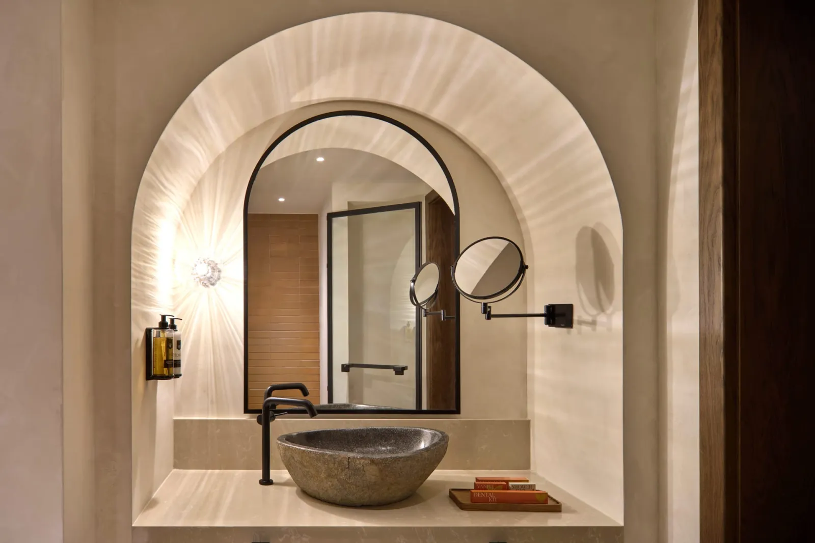 Exclusive Adult Garden/Mountain View Room (Aged 16+ | Renovated)