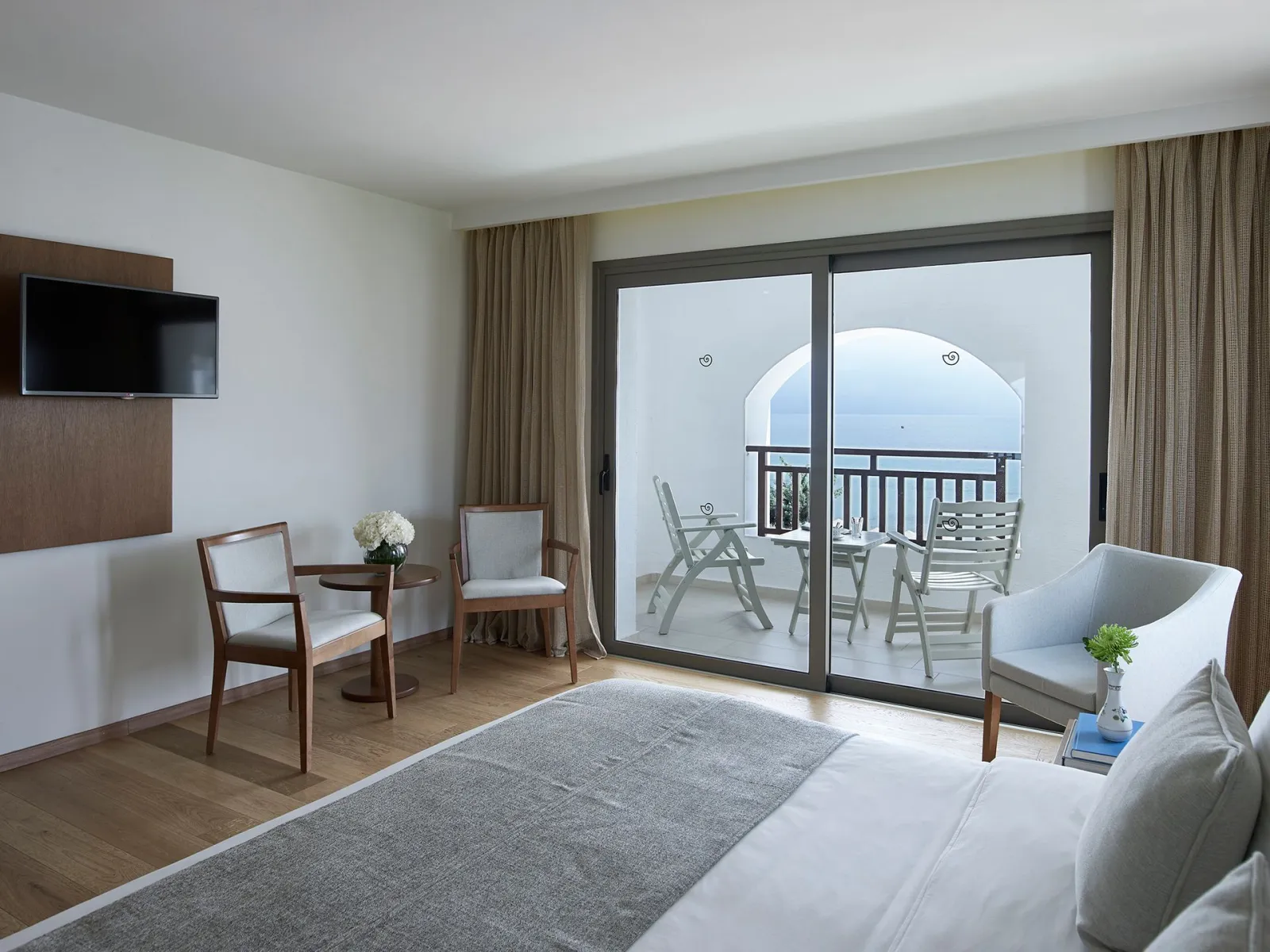 Premium Sea View Suite