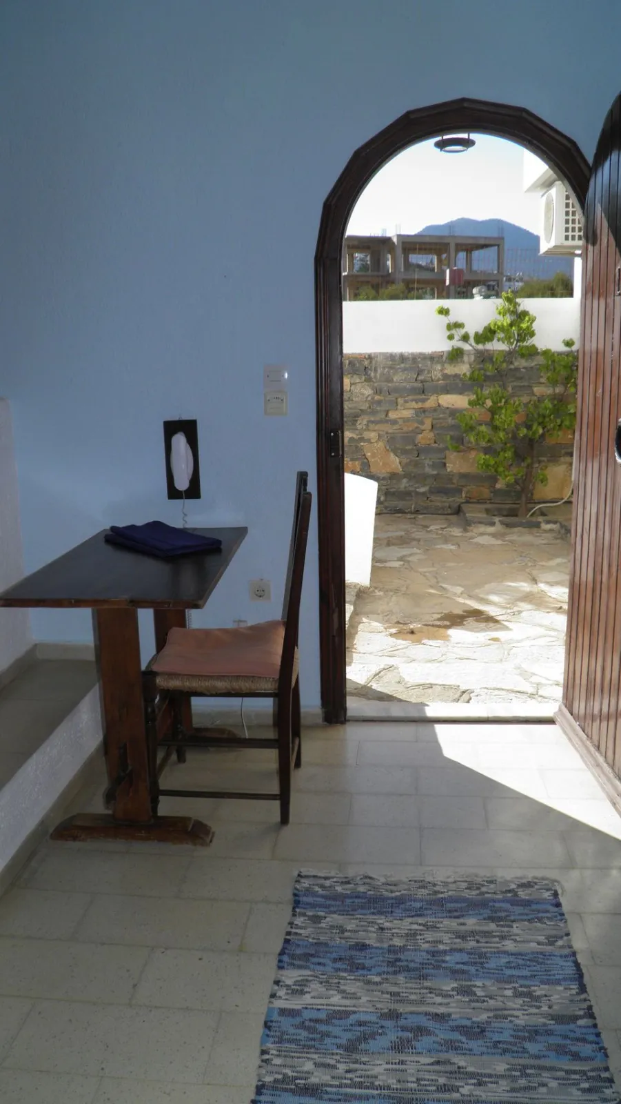 One-Bedroom Apartment Sea View
