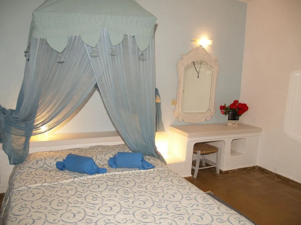 Two-Bedroom Apartment Sea View