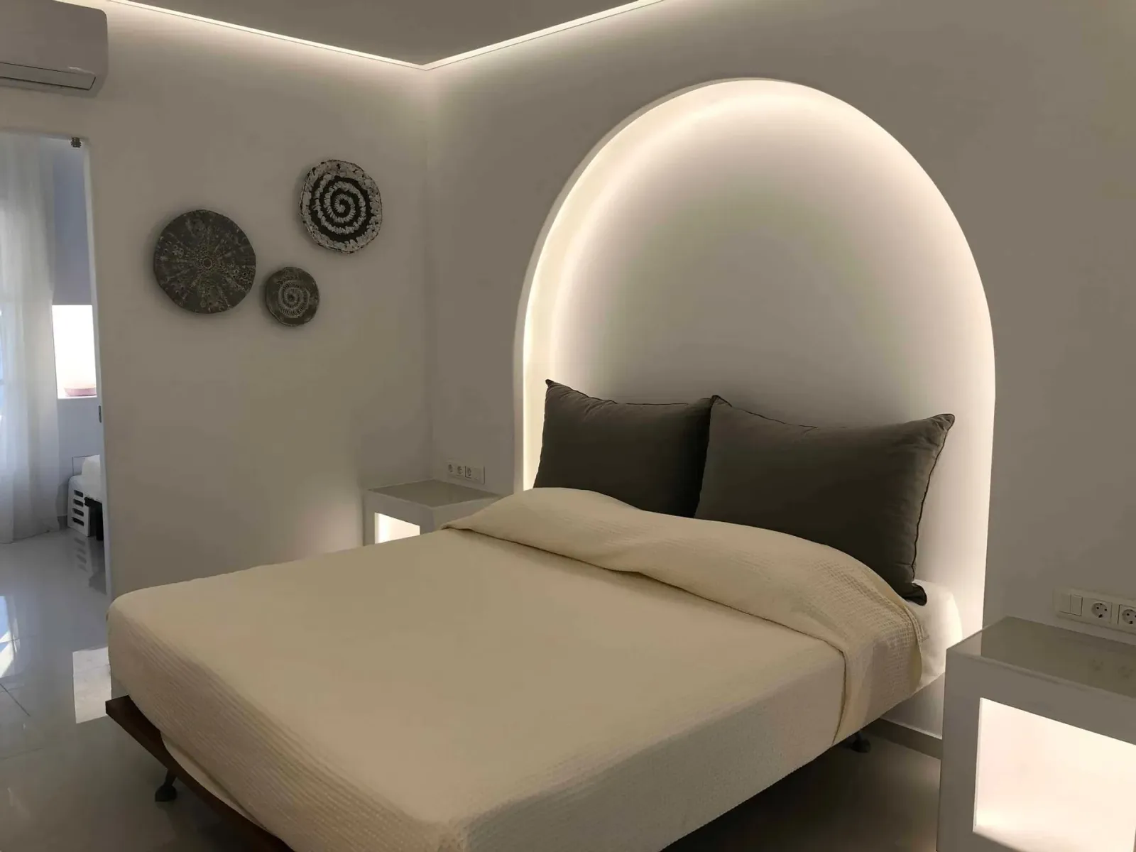 Family Two-Bedroom Room Sea & Pool View - Pool Level