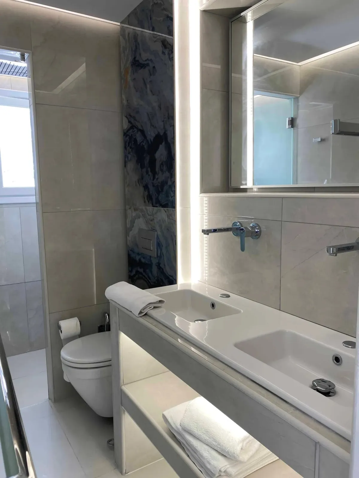 Multi-Room Stay