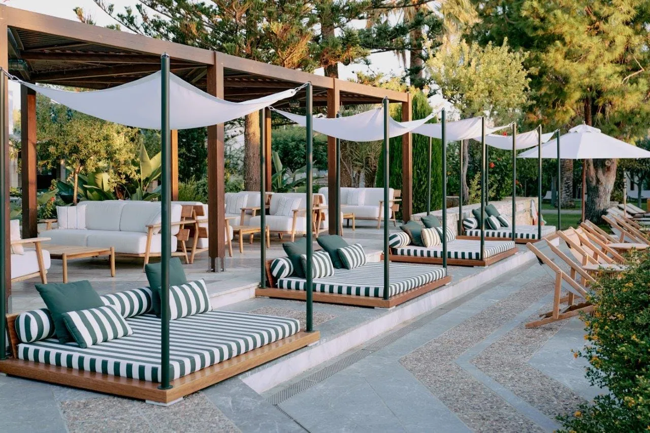 Swim-Up Bungalow