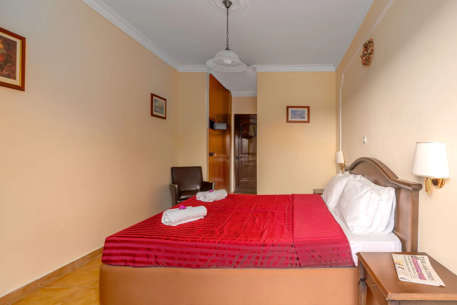 Side view Standard Room