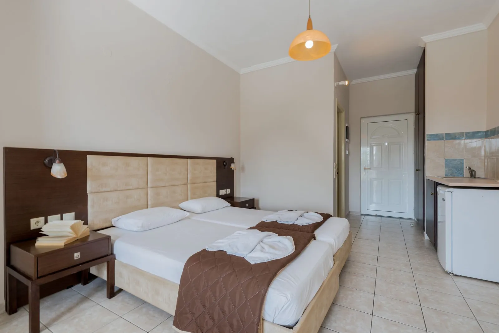 Twin Room with Country View
